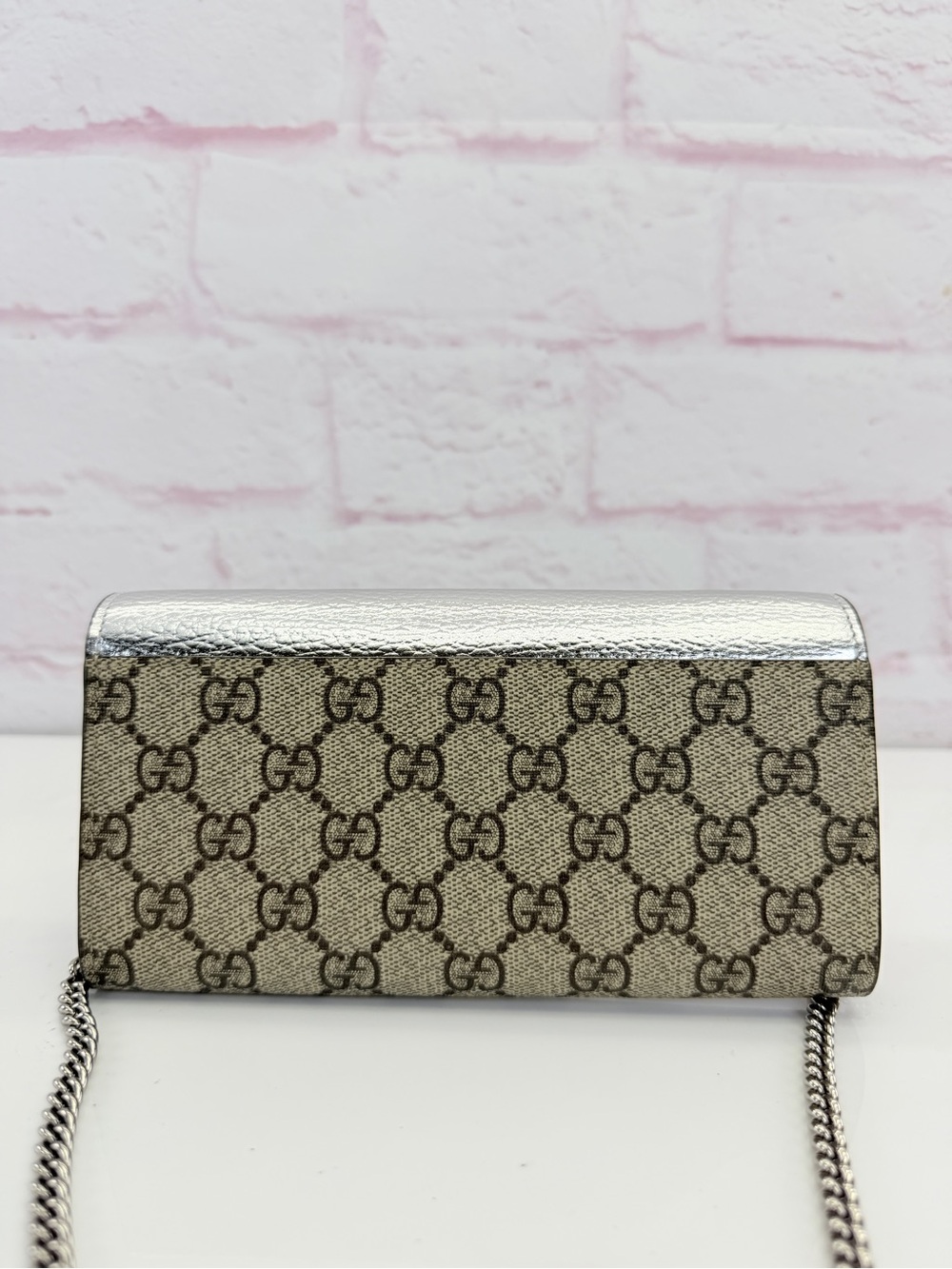 Gucci Metallic Calfskin GG Supreme Monogram Petite GG Marmont Wallet on Chain - Picture 2 of 12